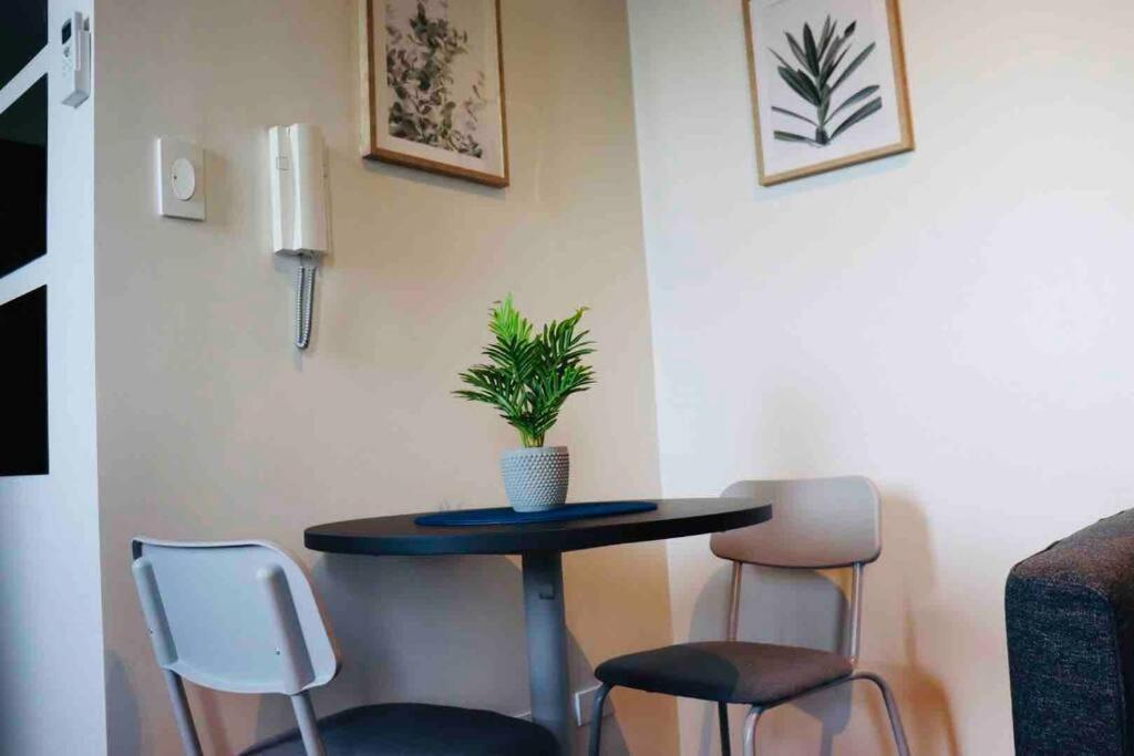 Air Residences Makati - Fully Furnished Condo With Skyline Views! Manila Luaran gambar